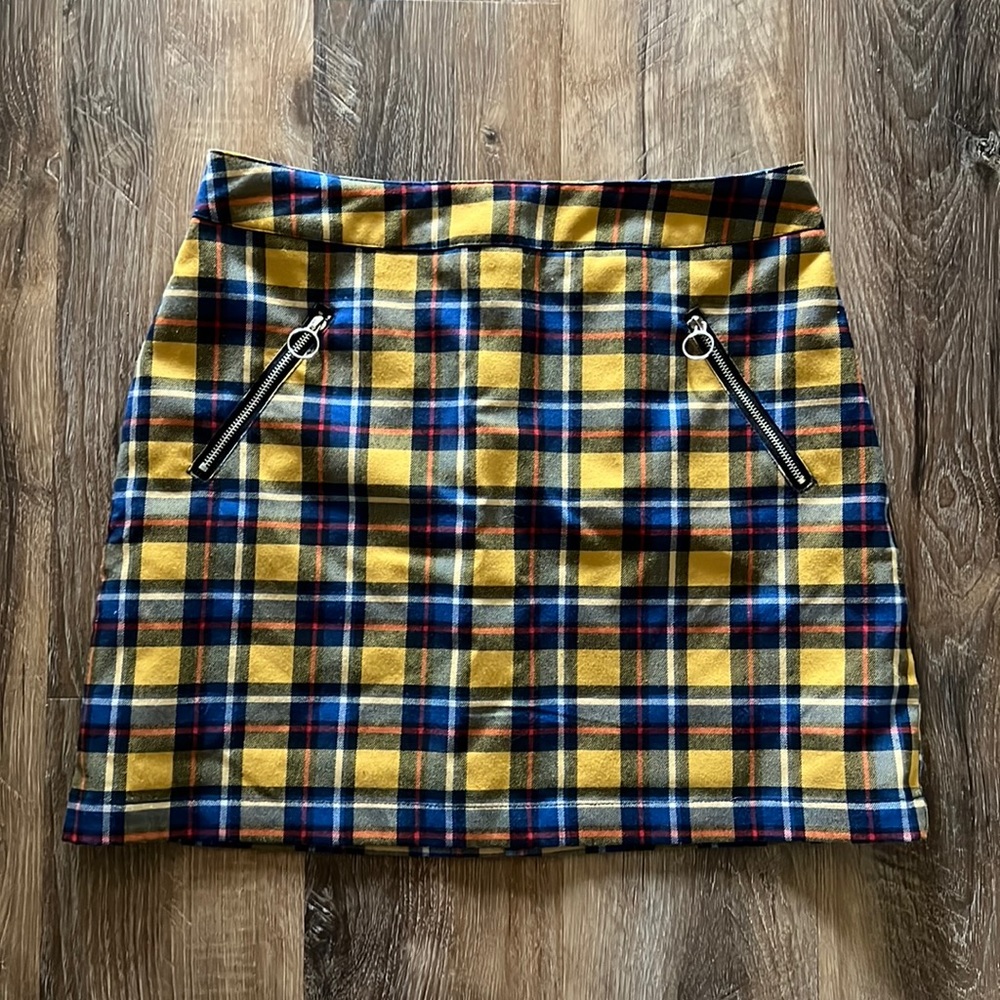 Forever 21 Plaid Skirt M